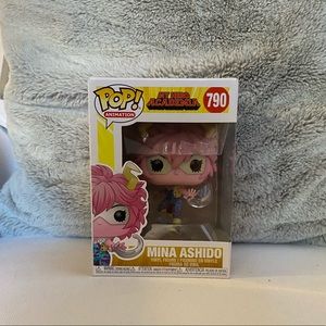 FUNKO POP MY HERO ACADEMIA Mina ashido
